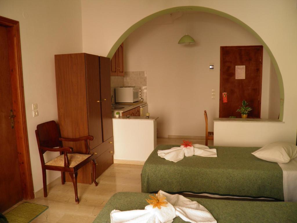 Mirsini Pansion Hotel Karterados  Ruang foto